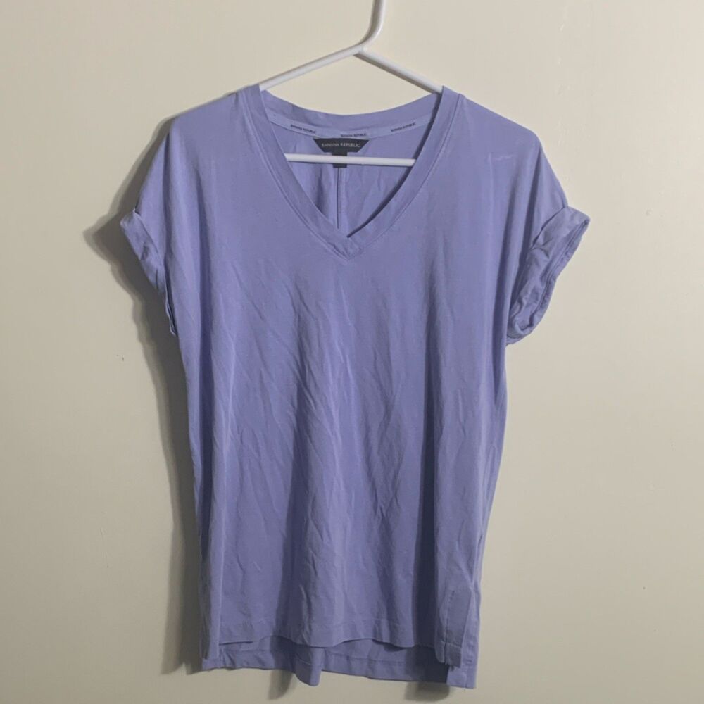 Banana Republic Women's Purple V-Neck Short Rolled Sleeve T-shirt Size XS